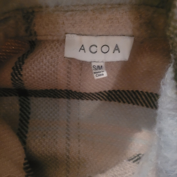 Acoa Oatmeal and Brown Plaid Wool Blend Shacket M - Picture 6 of 6